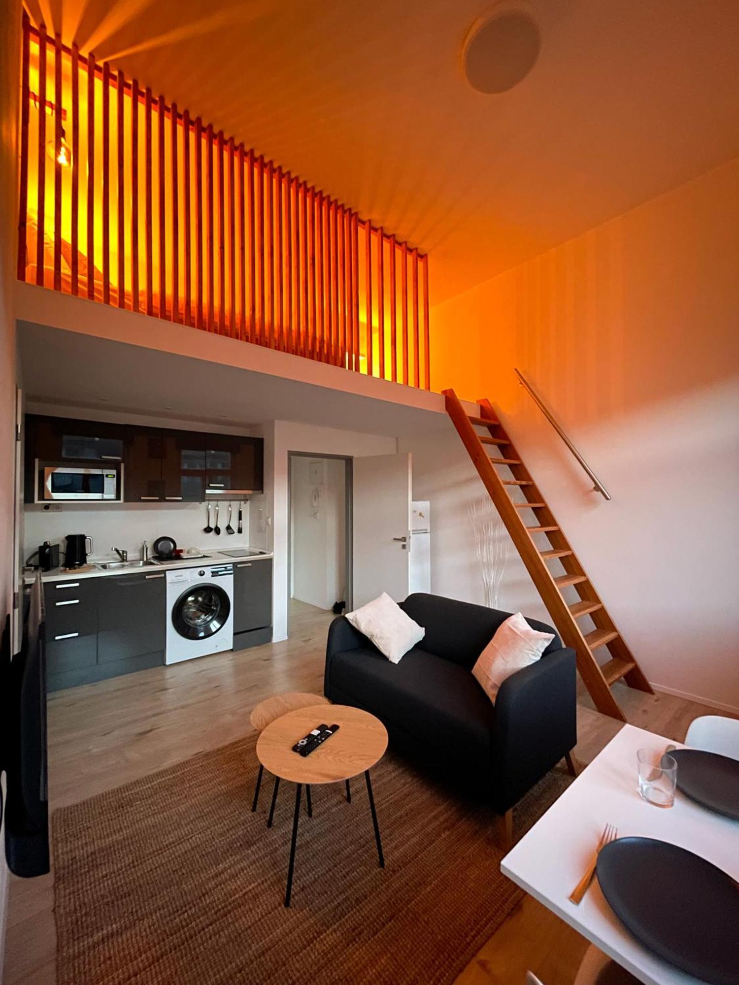 Loft Maniny By Urban Apartments Prague Extérieur photo